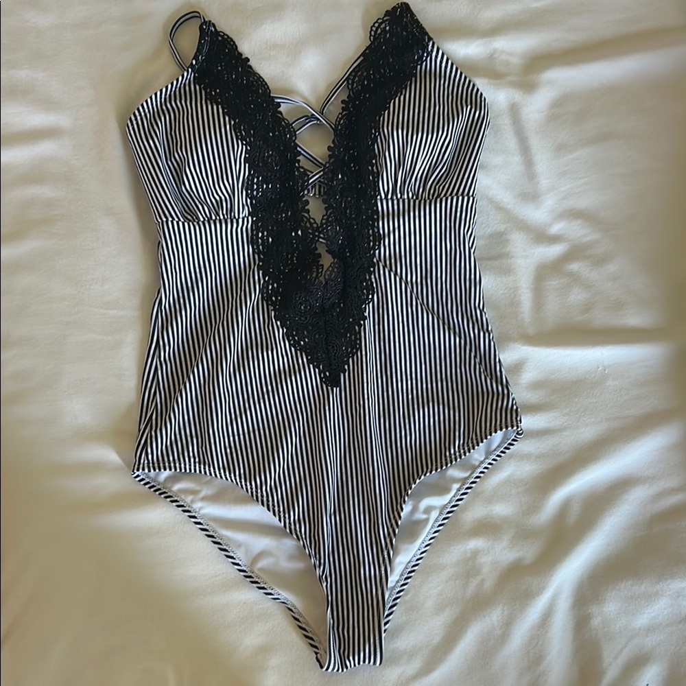 NWOT Swimsuit